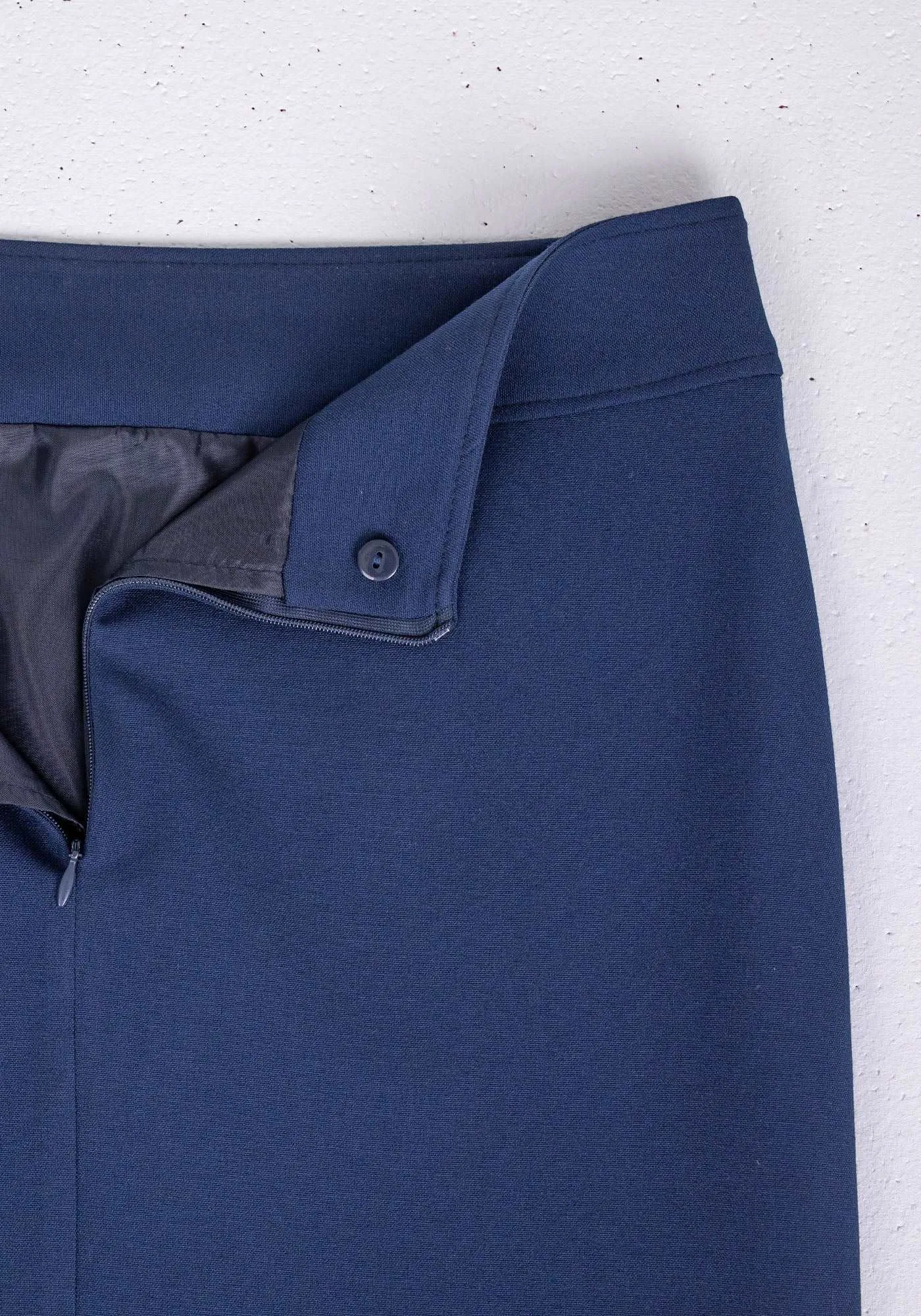 Back Vented Midi Pencil Skirt - G-Line