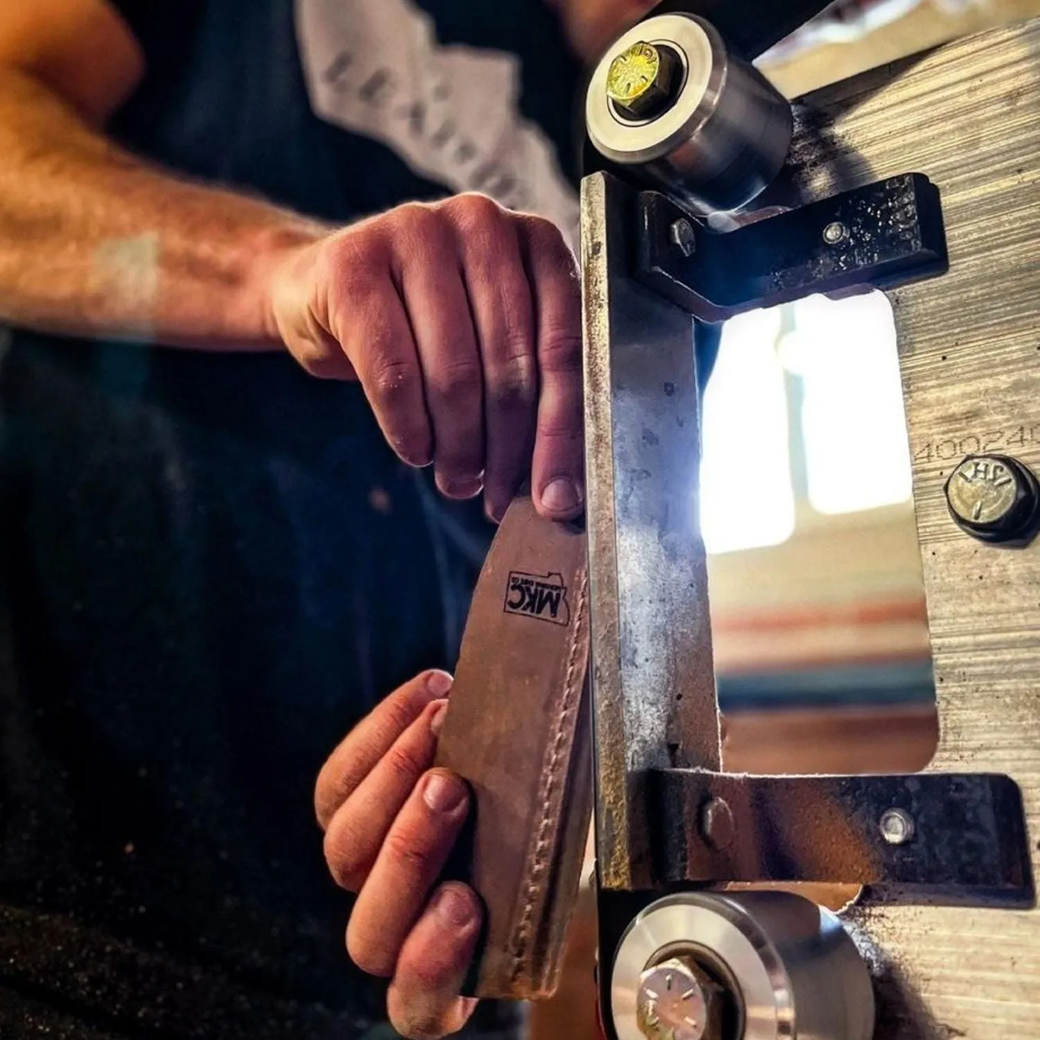 SPEEDGOAT 2.0 LEATHER SHEATH - HORIZONTAL BELT CARRY