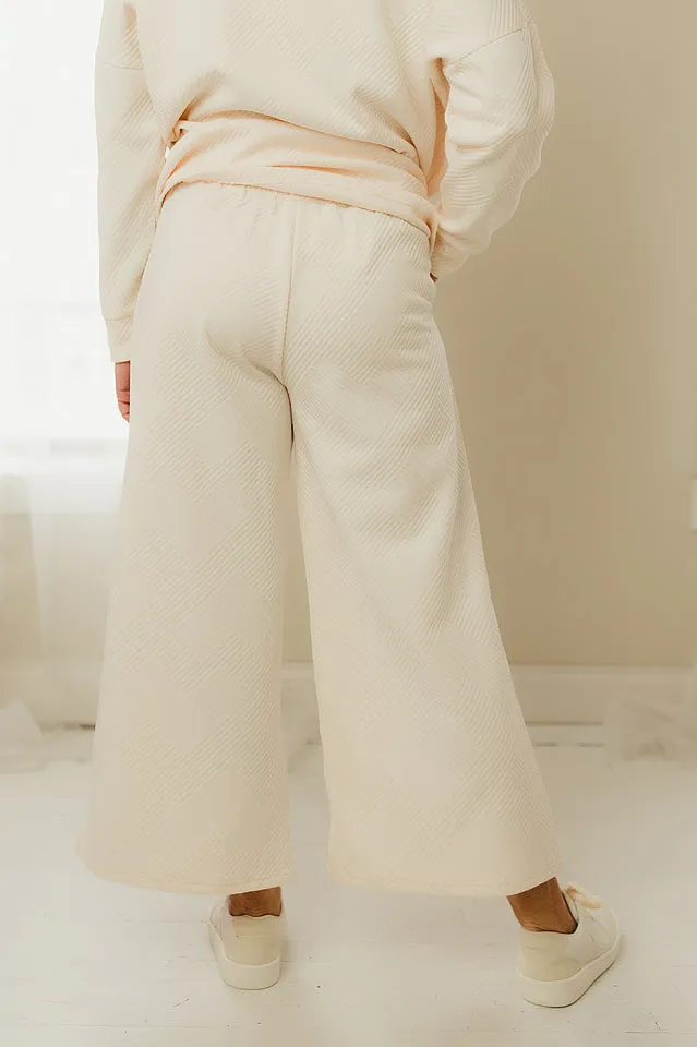 Textured Wide Leg Pants